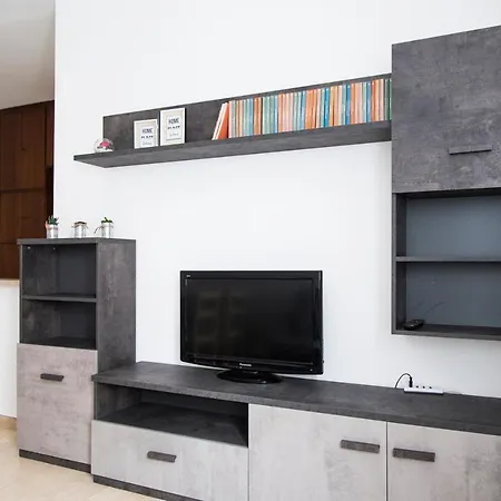 Appartamento Youhosty - Sacconi 4 *